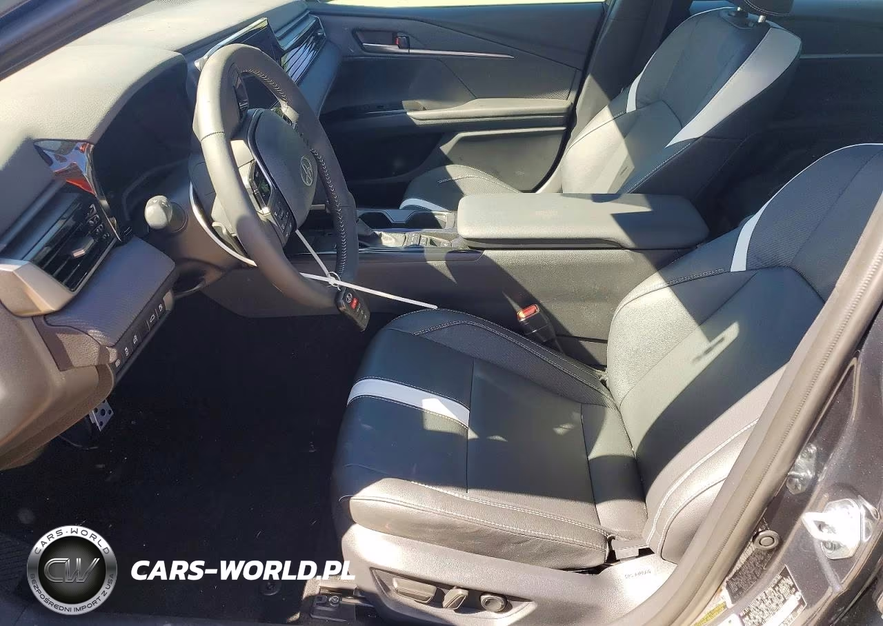 2026 Toyota Camry Se VIN:4T1DAACK7TU715965 - 7