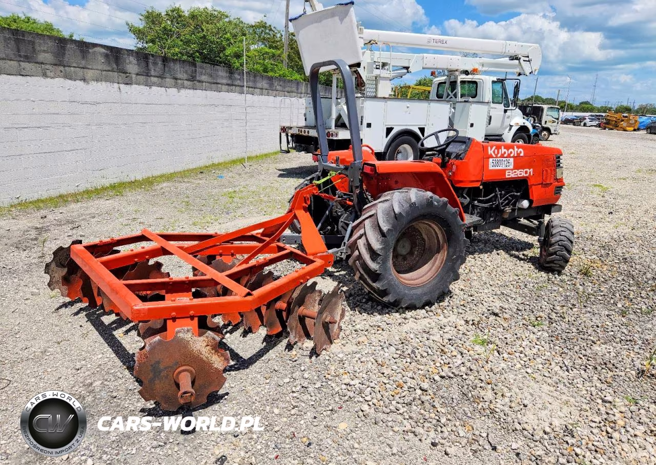 1989 Kubota B2601 Tractor VIN:221615 - 4
