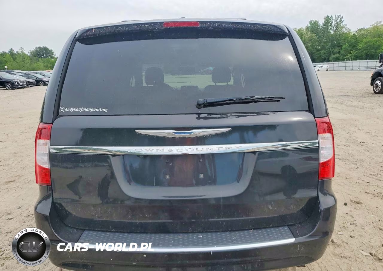 2015 Chrysler Town & Country Touring VIN:2C4RC1BG9FR504754 - 6