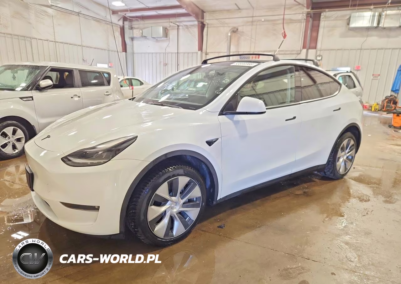 2023 Tesla Model Y – zdjęcie 1 z 12
