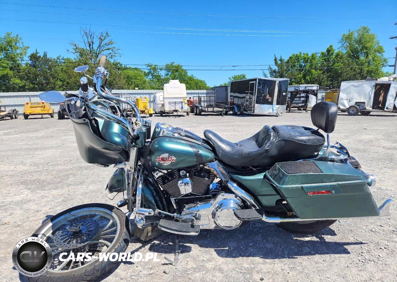 2007 Harley-Davidson Flhtcui VIN:1HD1FC4107Y724966 - 3