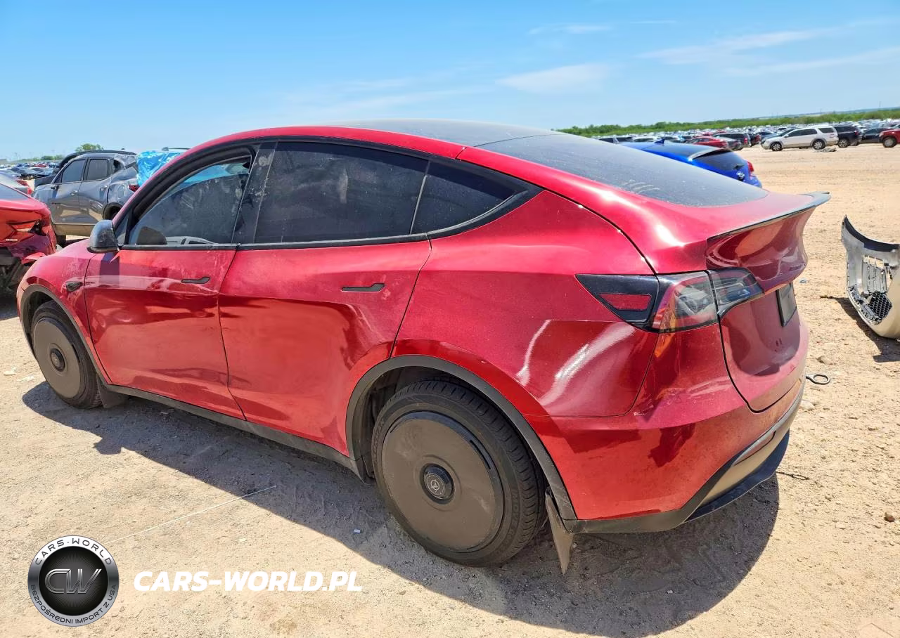 2023 Tesla Model Y VIN:7SAYGAEE6PF941329 - 2
