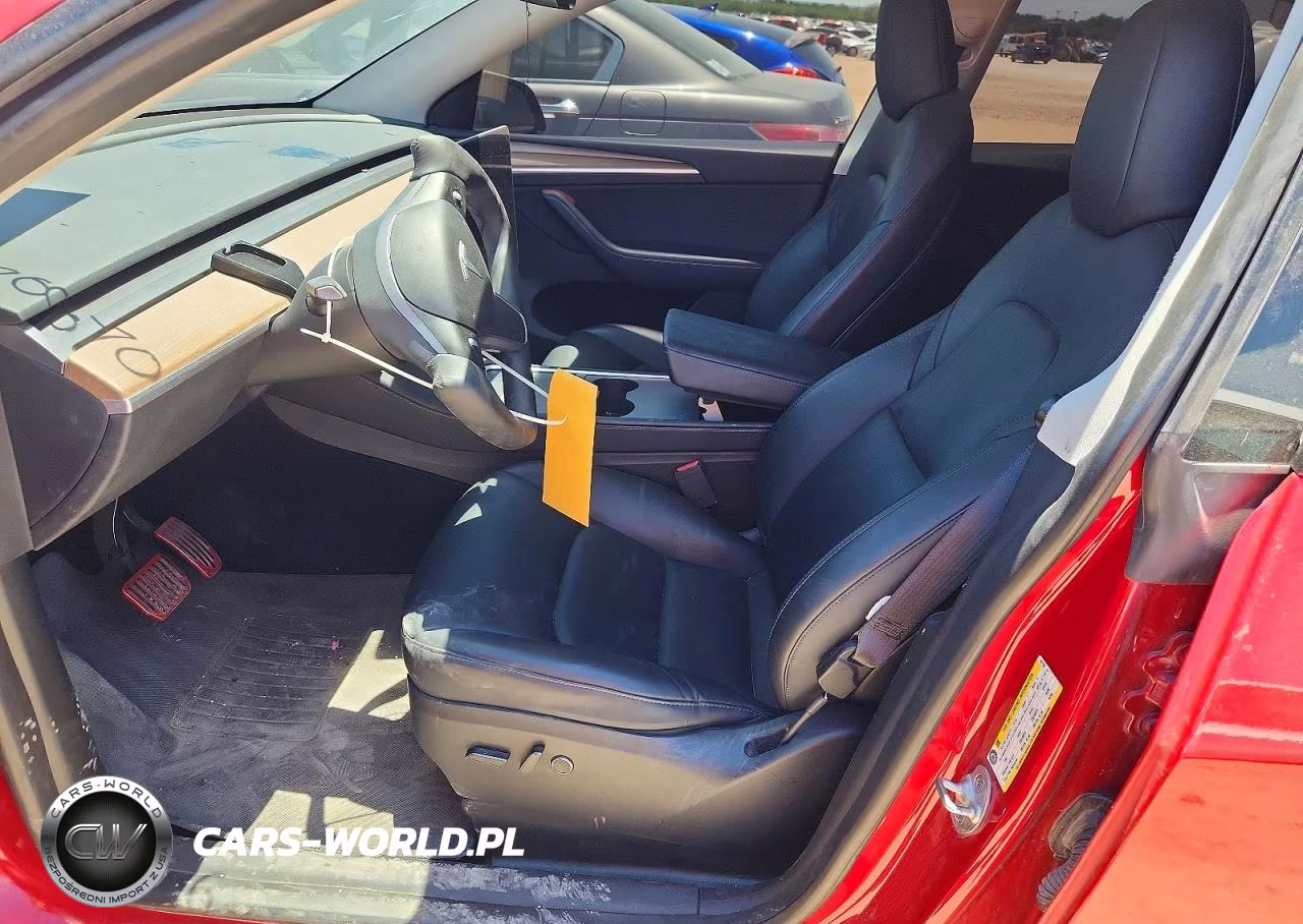 2023 Tesla Model Y VIN:7SAYGAEE6PF941329 - 7