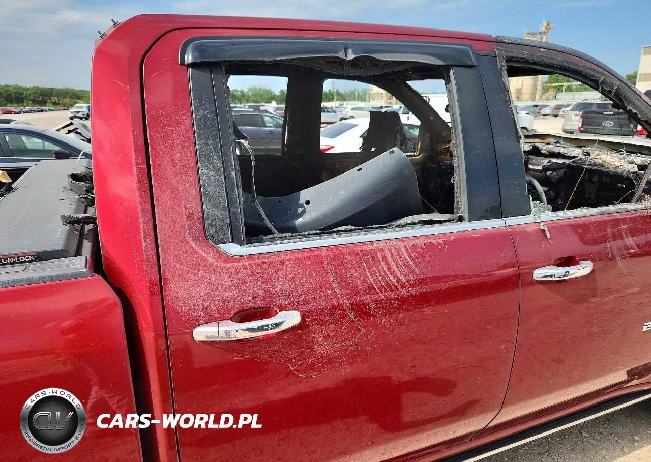 2022 Chevrolet Silverado K2500 High Country VIN:1GC4YREY6NF181879 - 10