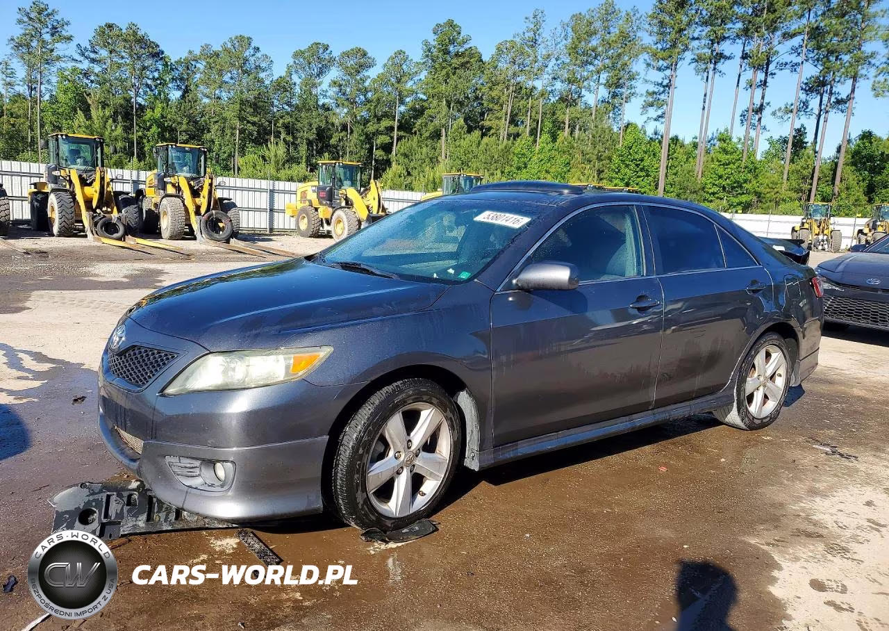 2011 Toyota Camry Se – zdjęcie 1 z 12