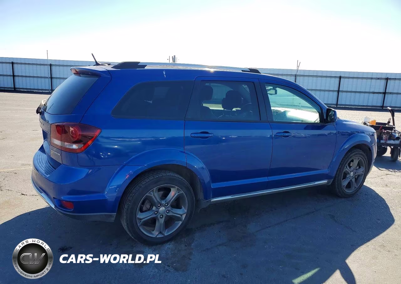 2015 Dodge Journey Crossroad VIN:3C4PDCGG3FT518154 - 3