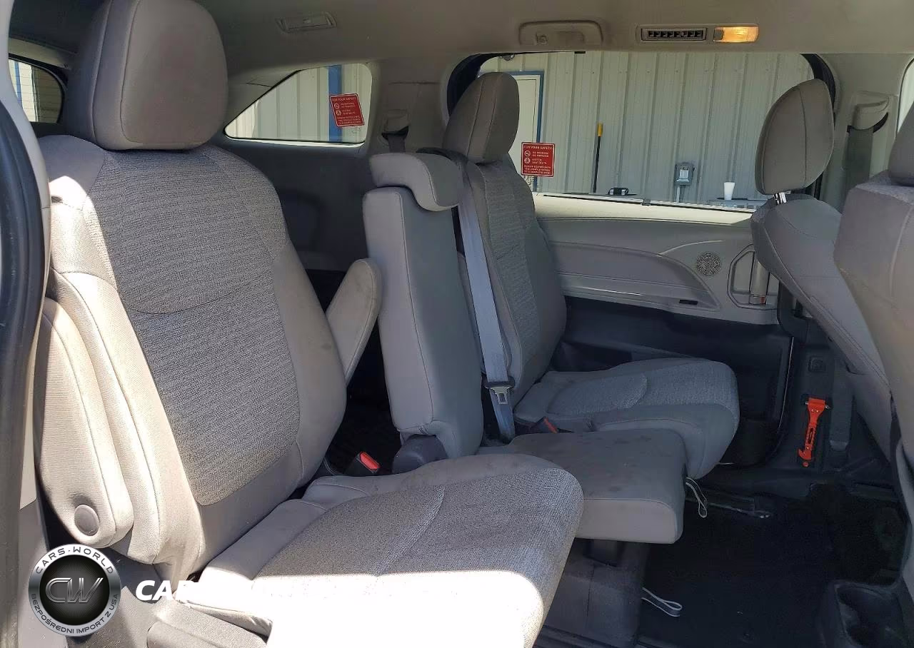 2022 Toyota Sienna Le VIN:5TDKRKEC9NS115746 - 11