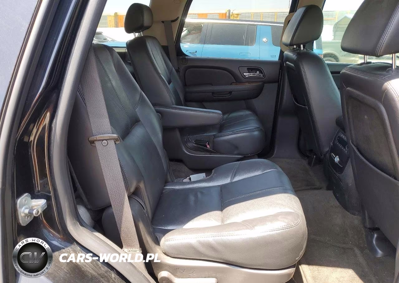 2007 GMC Yukon VIN:1GKFC13067J386029 - 11