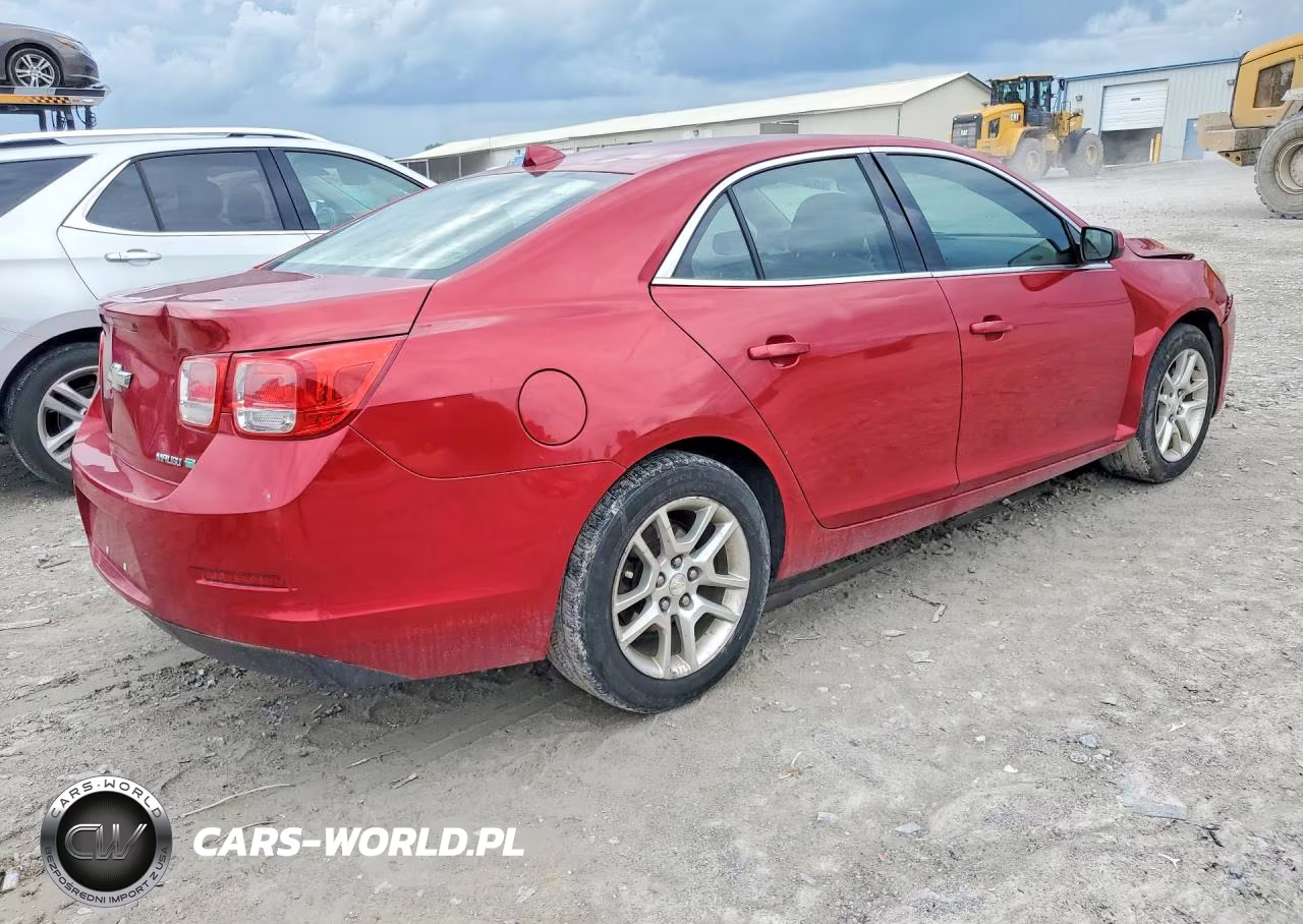 2013 Chevrolet Malibu 2Lt VIN:1G11F5RR2DF112604 - 3