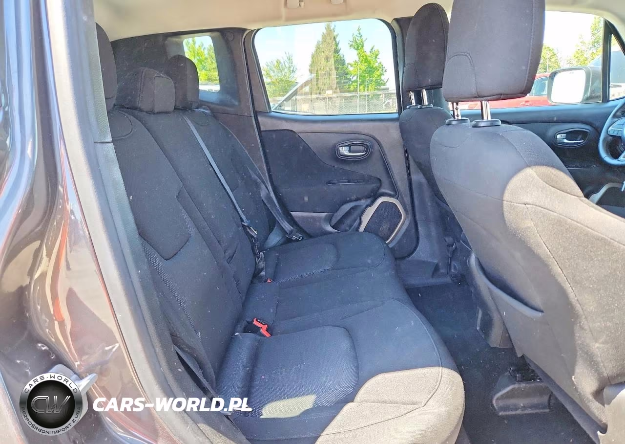 2016 Jeep Renegade Latitude VIN:ZACCJBBW5GPD15467 - 11