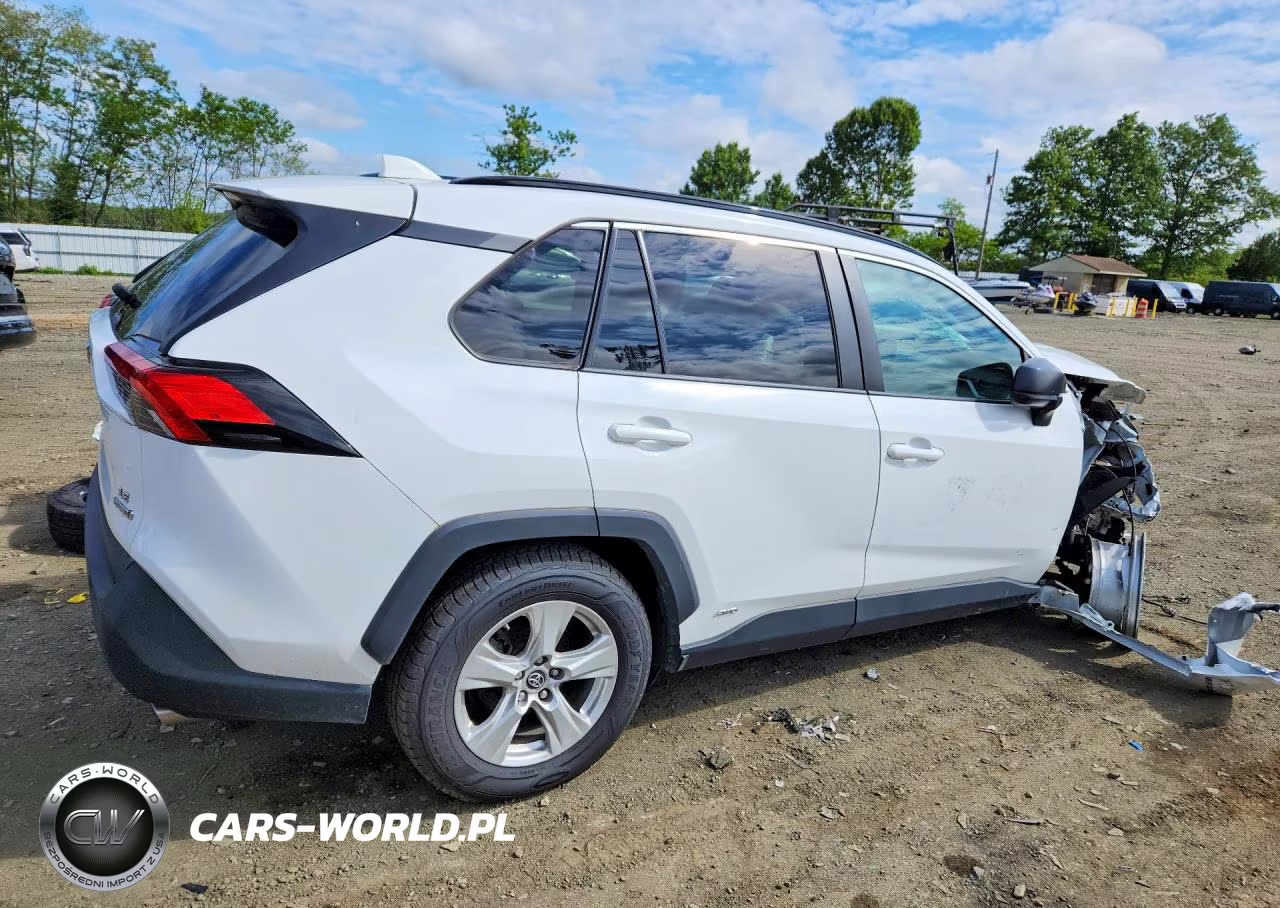 2020 Toyota Rav4 Le VIN:4T3LWRFV3LU005843 - 3