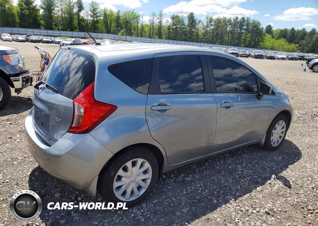 2015 Nissan Versa Note Sv VIN:3N1CE2CP1FL381827 - 3