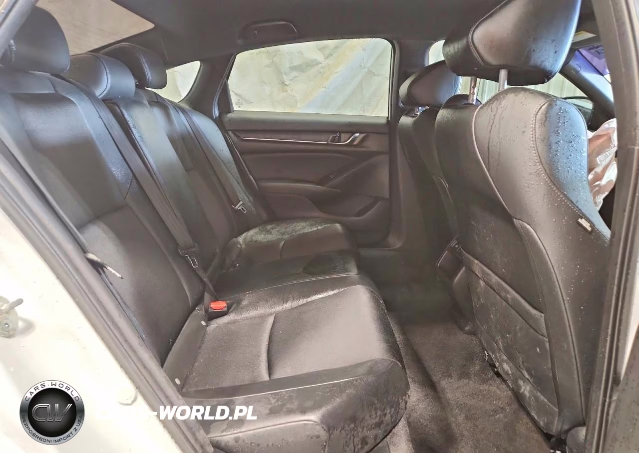 2022 Honda Accord Sport VIN:1HGCV1F33NA105432 - 10