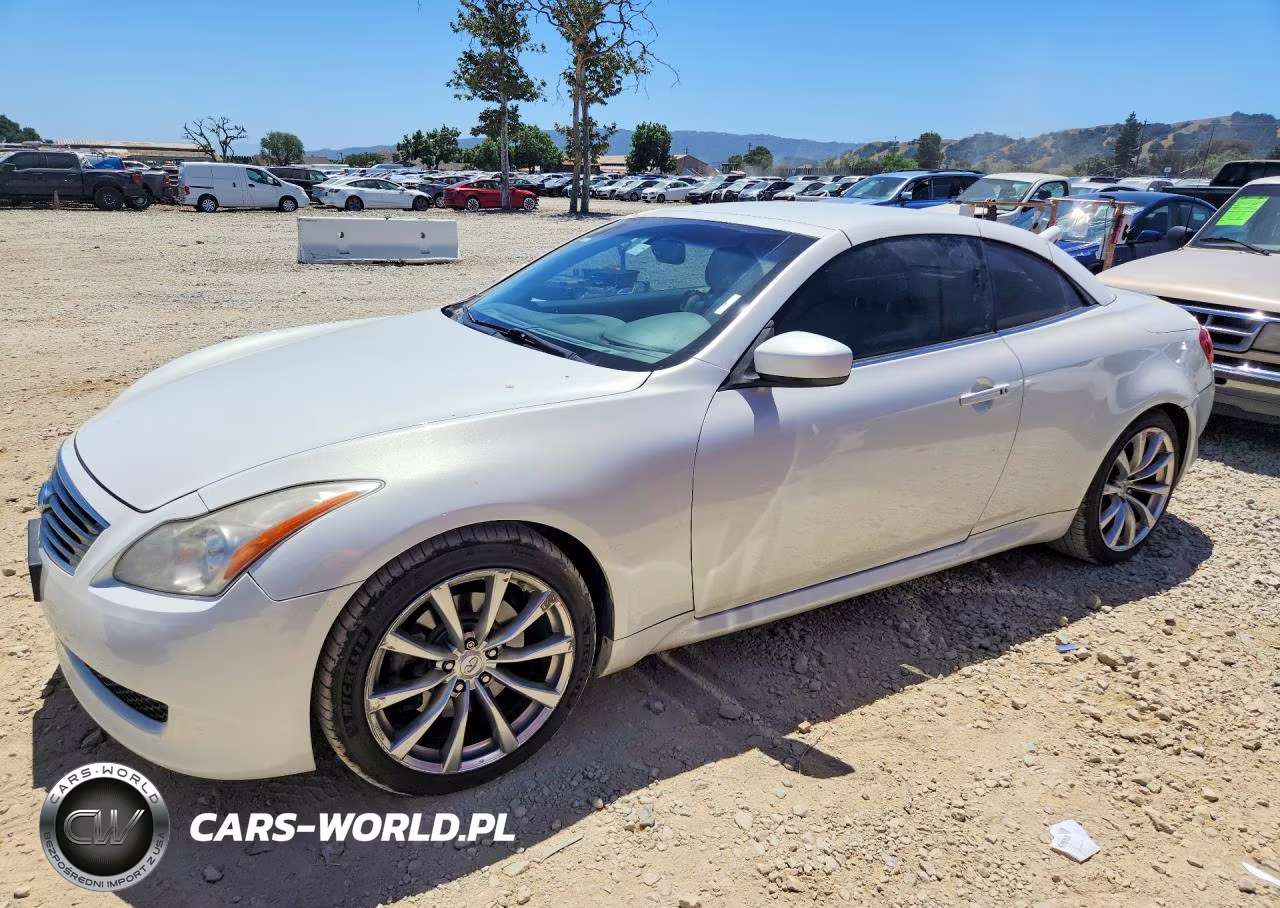 2010 Infiniti G37 Convertible Base