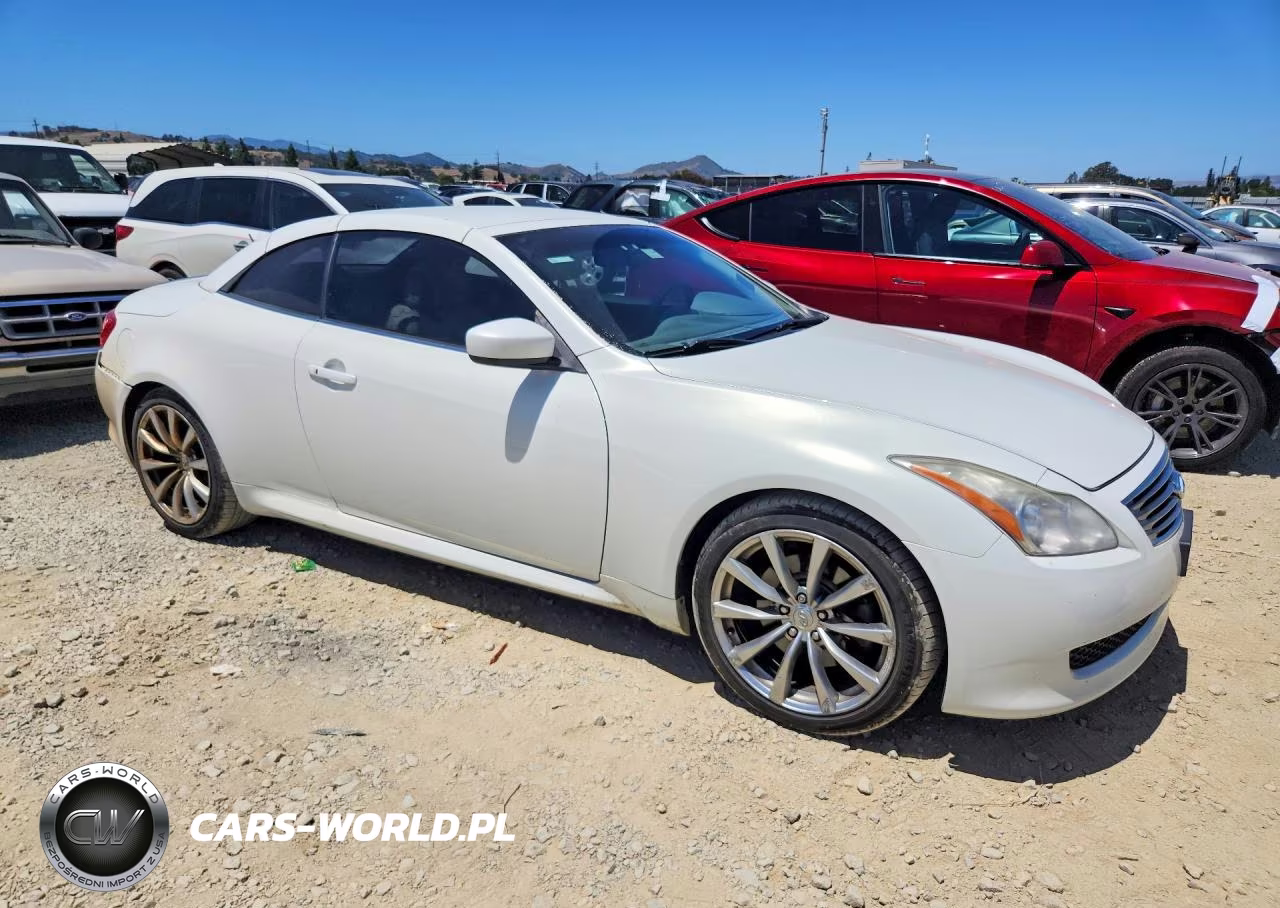 2010 Infiniti G37 Convertible Base VIN:JN1CV6FE3AM352975 - 4