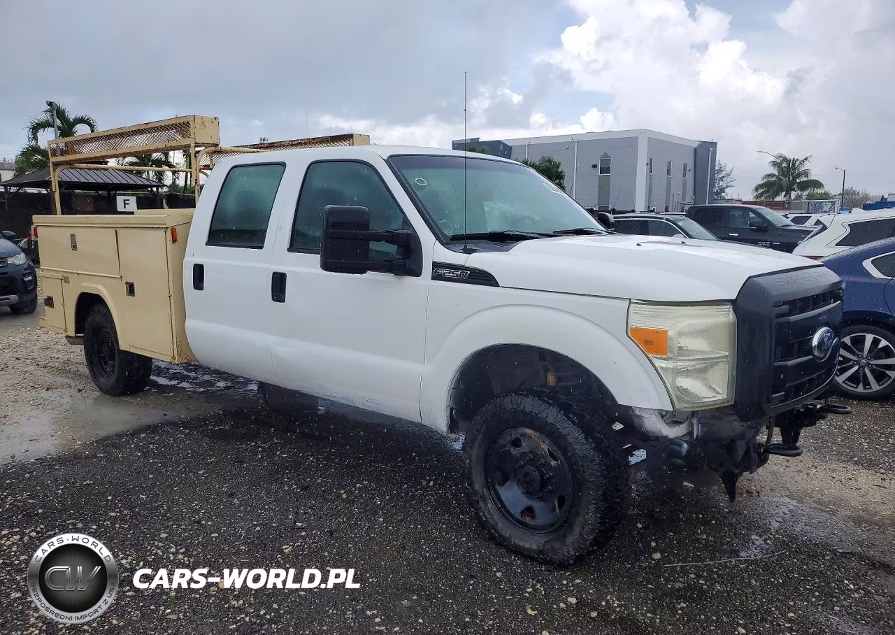 2011 Ford F250 Super Duty VIN:1FT7W2B68BEB75435 - 4