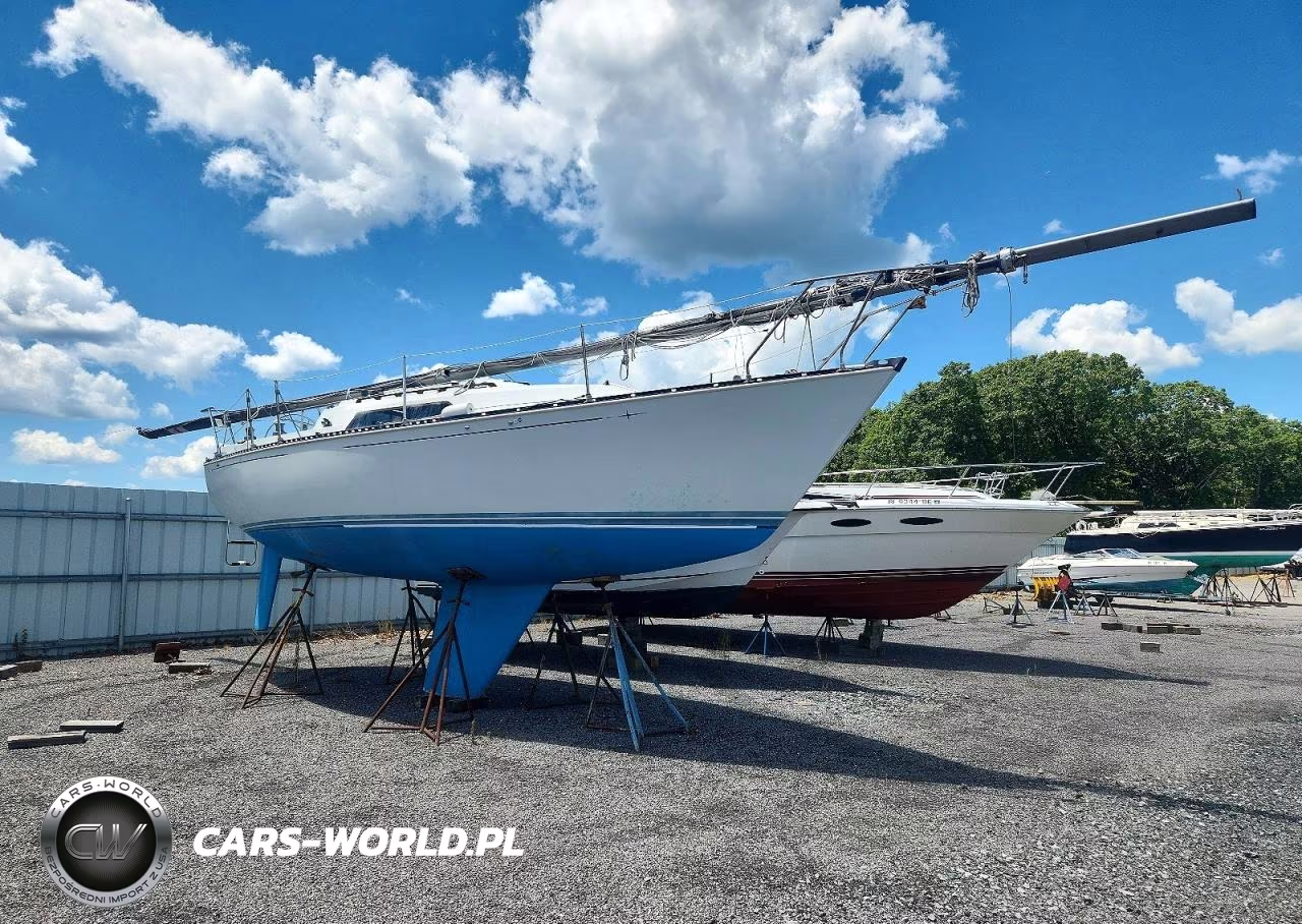 1983 Other C&C Mkii - Sailboat