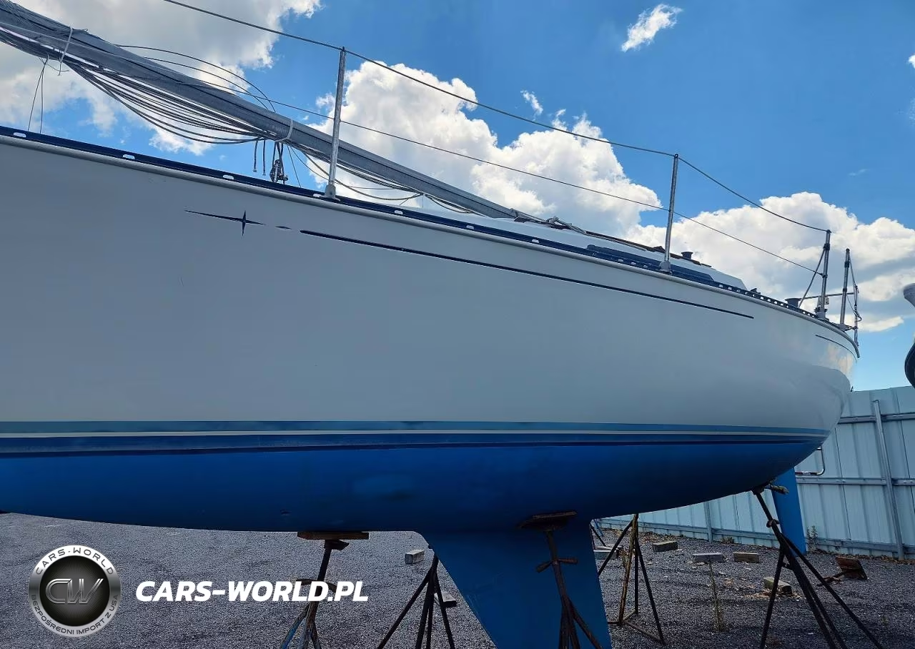 1983 Other C&C Mkii - Sailboat VIN:ZCC29205M83A - 5