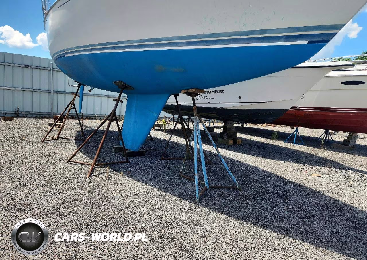 1983 Other C&C Mkii - Sailboat VIN:ZCC29205M83A - 8