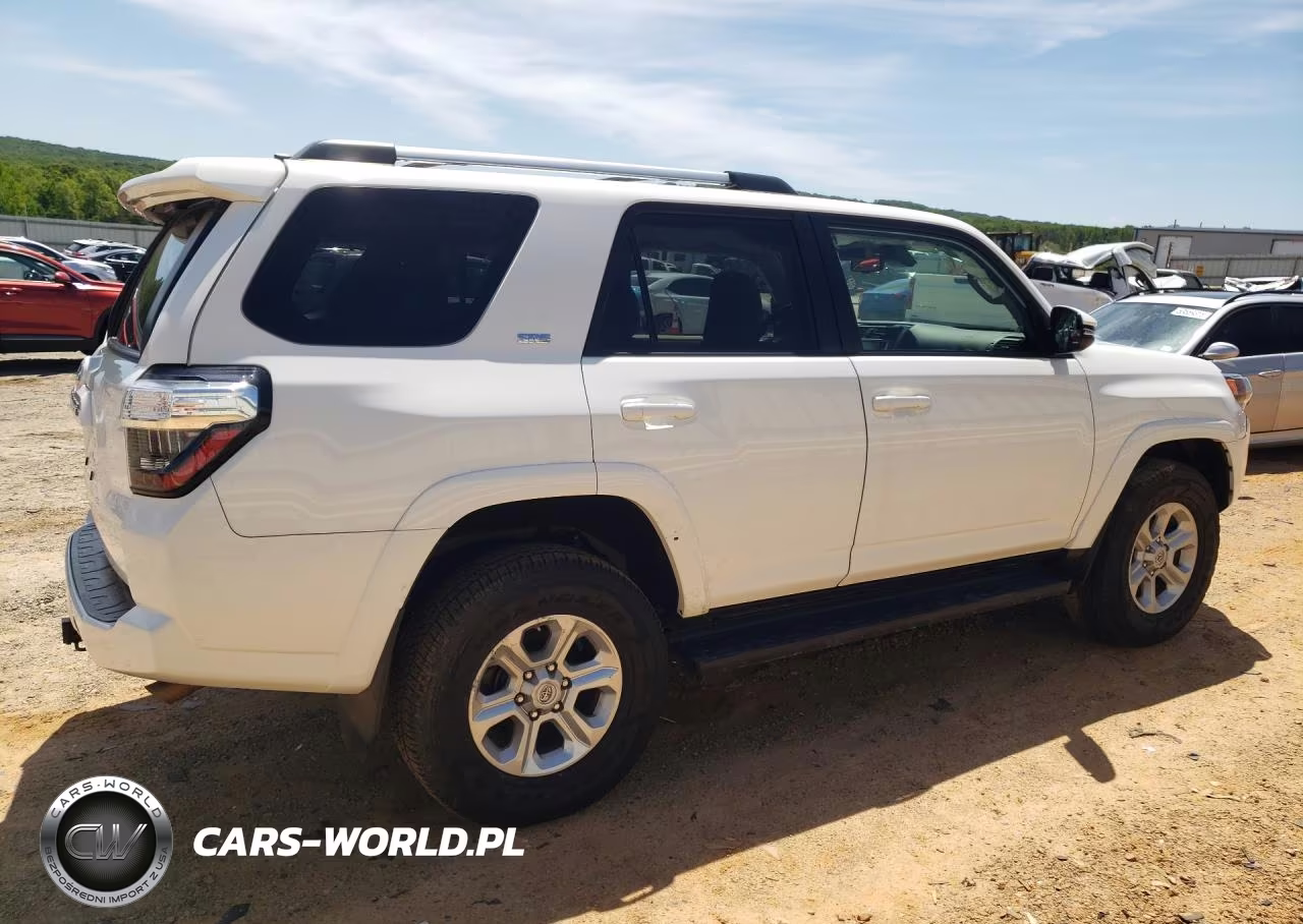 2020 Toyota 4Runner Sr5-Sr5 Premium VIN:JTEBU5JR8L5743127 - 3