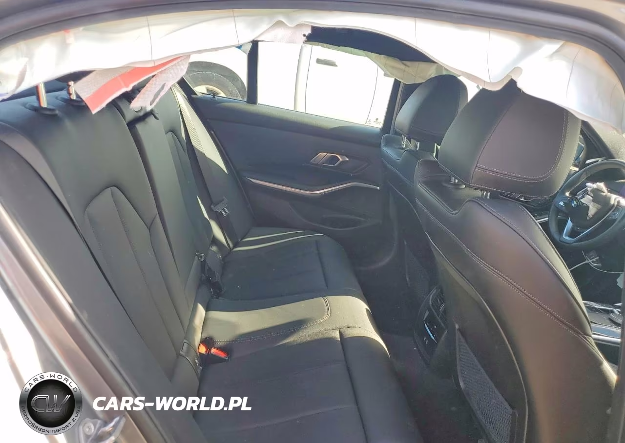 2023 BMW 330Xi VIN:3MW89FF02P8D04365 - 10