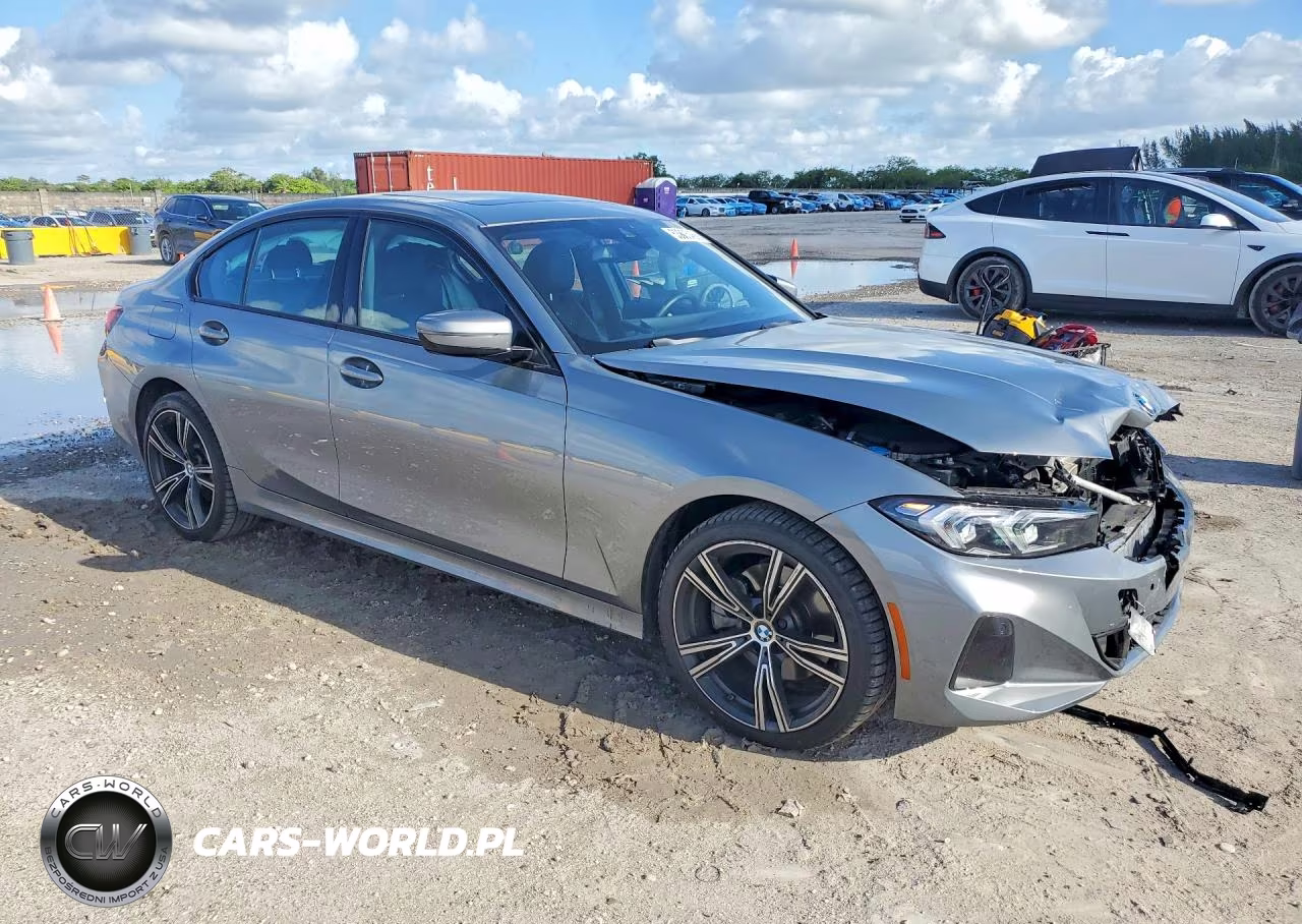 2023 BMW 330Xi VIN:3MW89FF02P8D04365 - 4