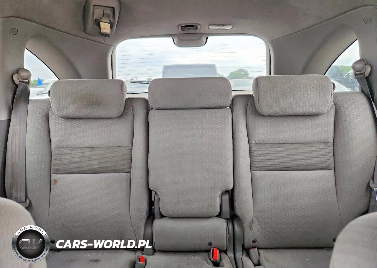 2007 Honda Cr-V VIN:JHLRE38547C062765 - 10