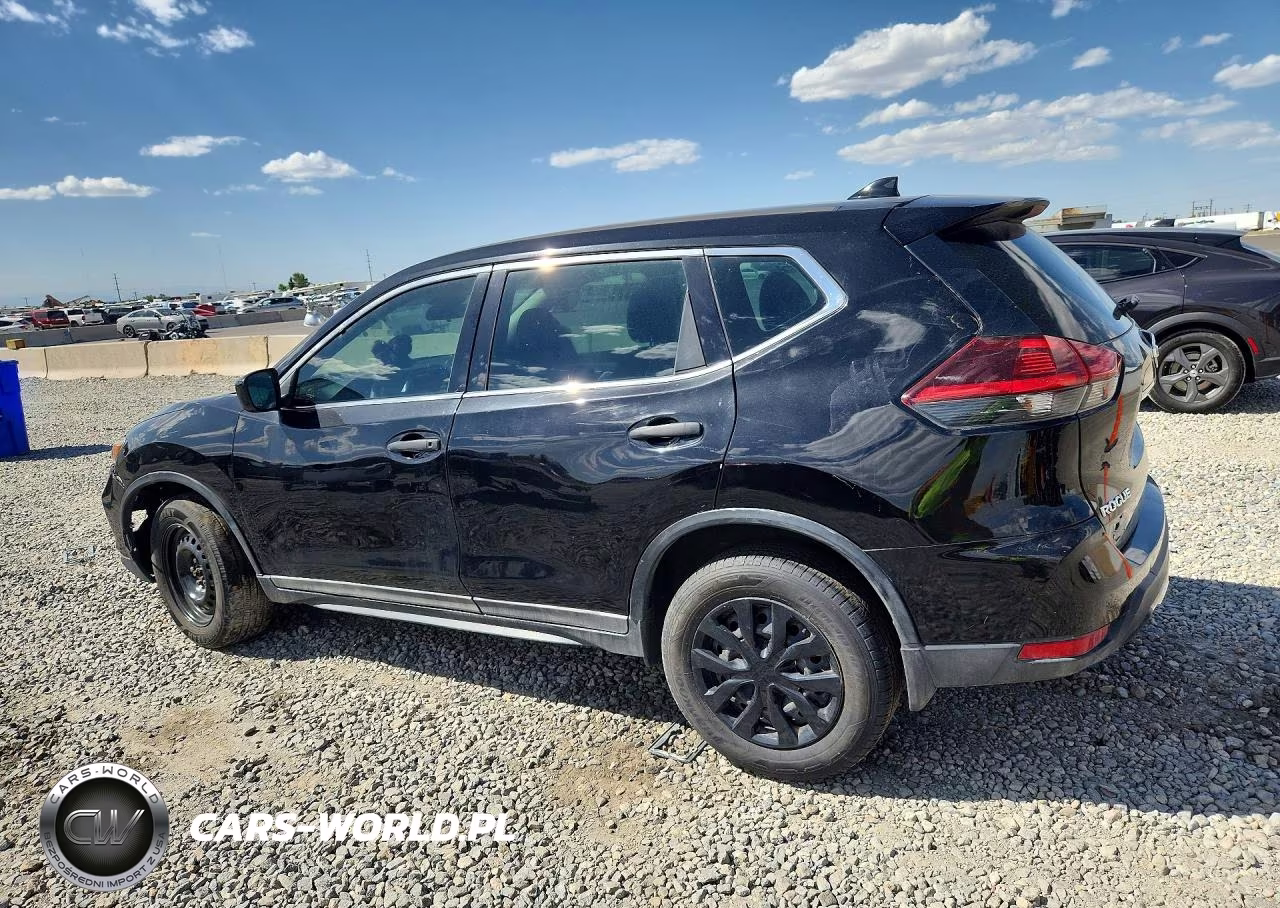 2019 Nissan Rogue S VIN:5N1AT2MV9KC829711 - 2