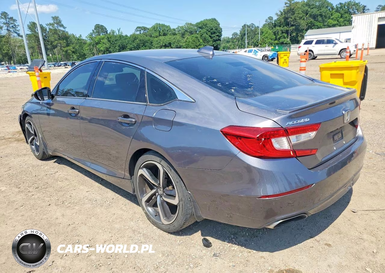 2018 Honda Accord Sport VIN:1HGCV1F3XJA056272 - 2