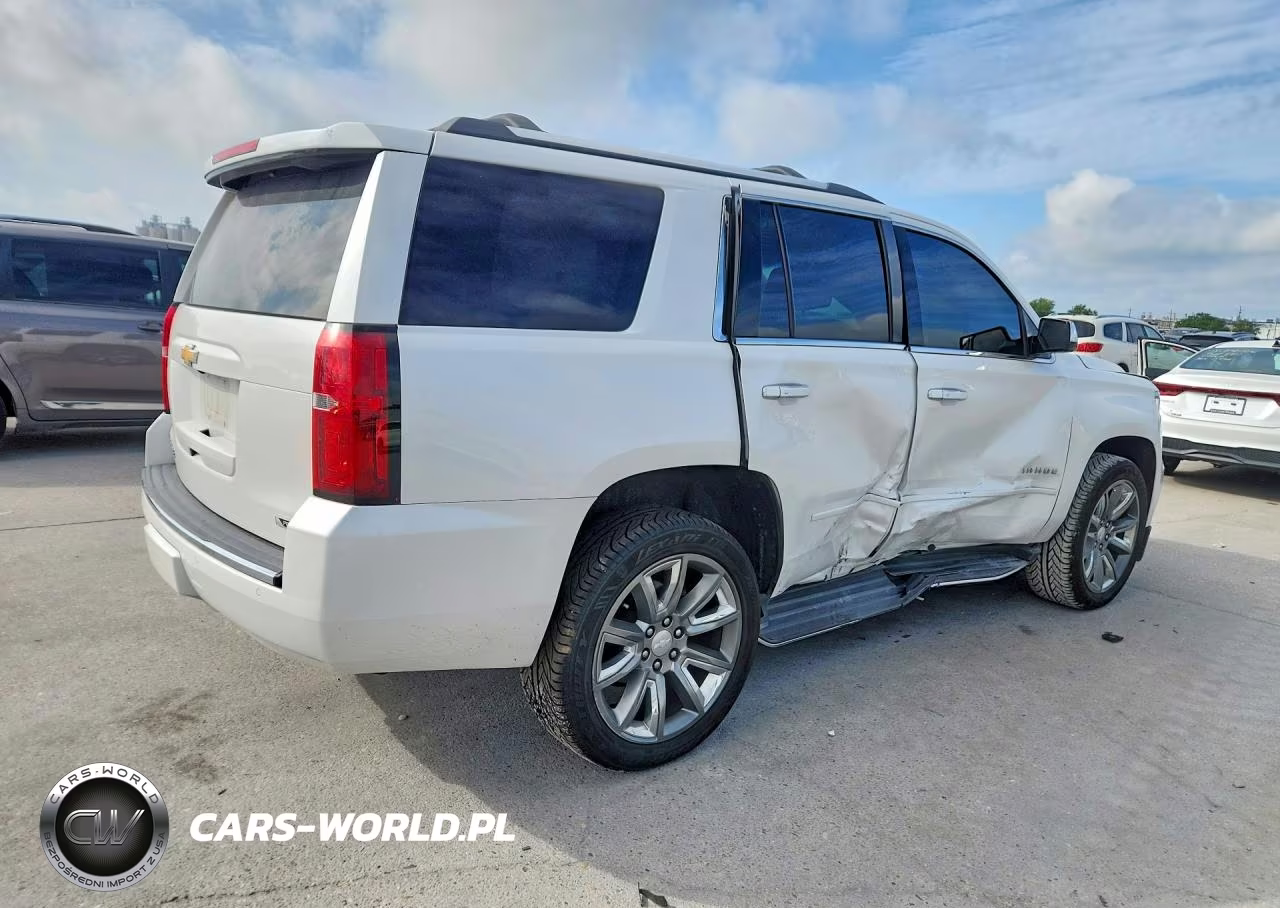 2017 Chevrolet Tahoe C1500 Premier VIN:1GNSCCKC7HR351723 - 3