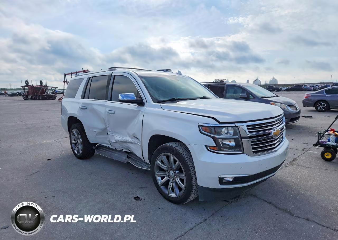 2017 Chevrolet Tahoe C1500 Premier VIN:1GNSCCKC7HR351723 - 4