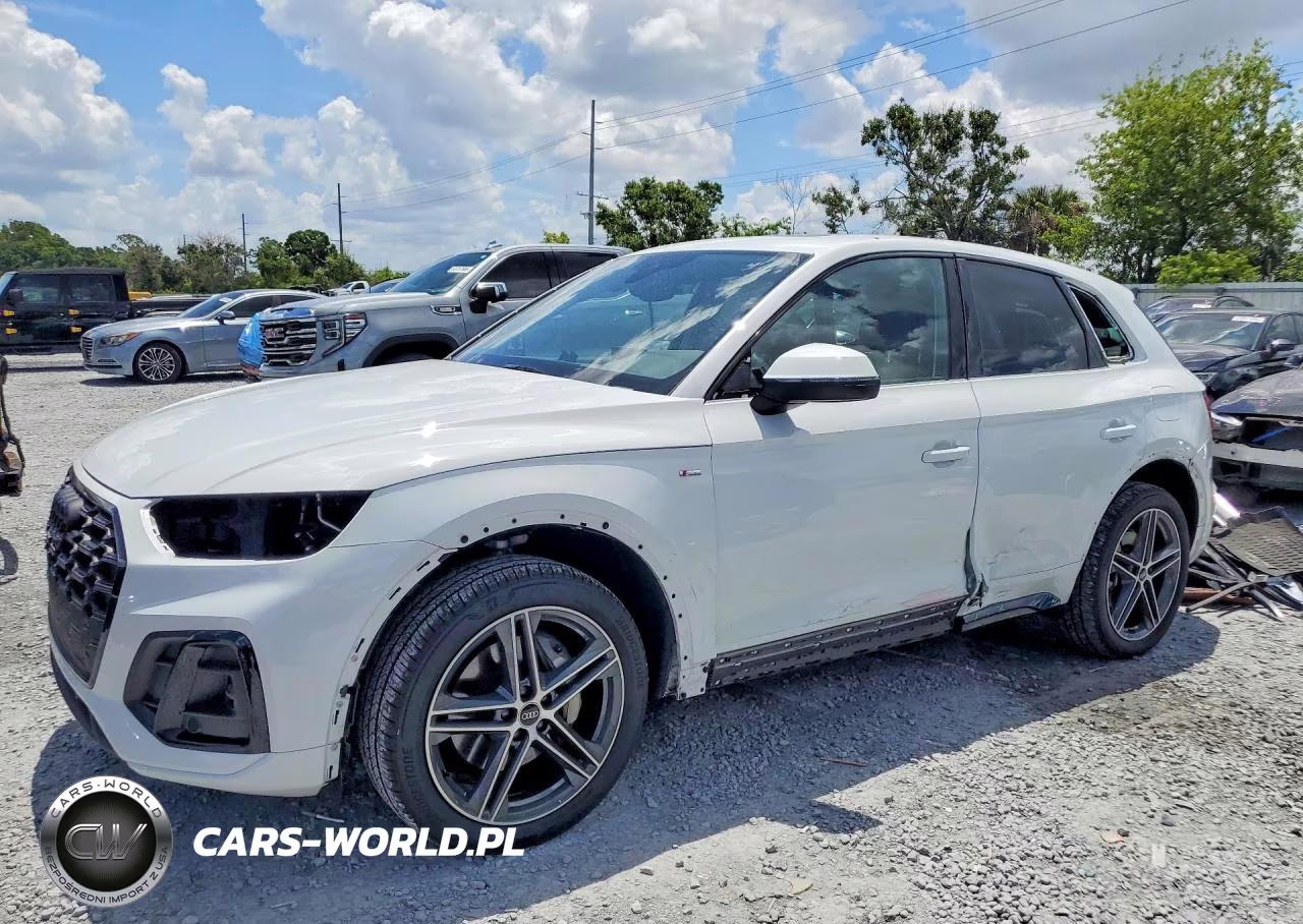 2023 Audi Q5 E Premium Plus 55