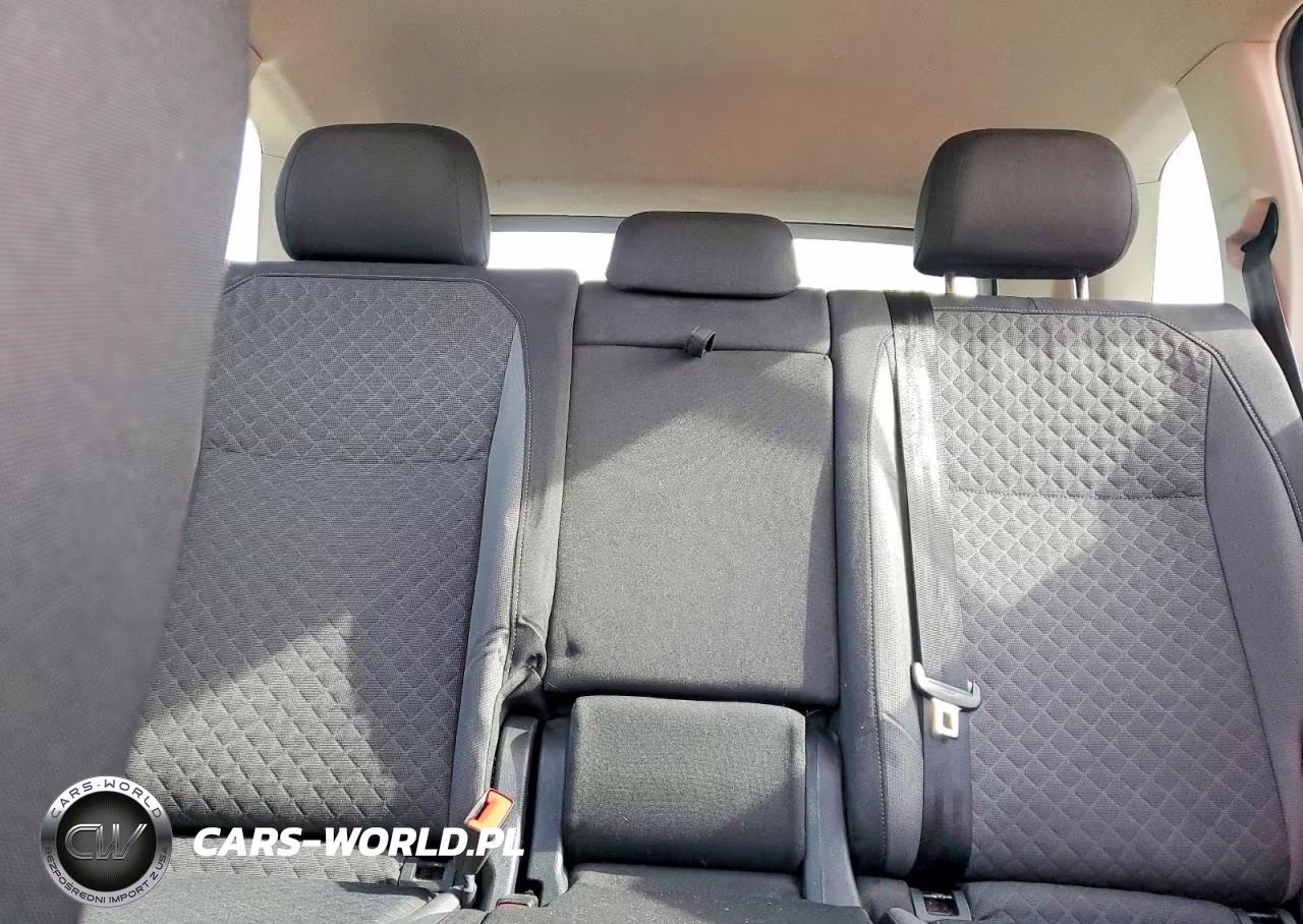2020 Volkswagen Tiguan S VIN:3VV0B7AX2LM044597 - 10