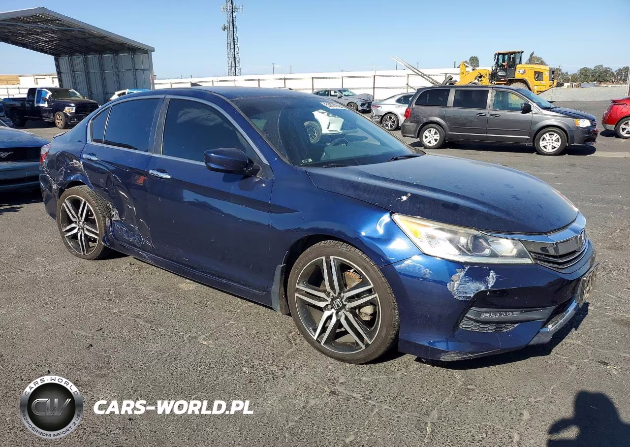 2017 Honda Accord Sport VIN:1HGCR2F50HA273240 - 4