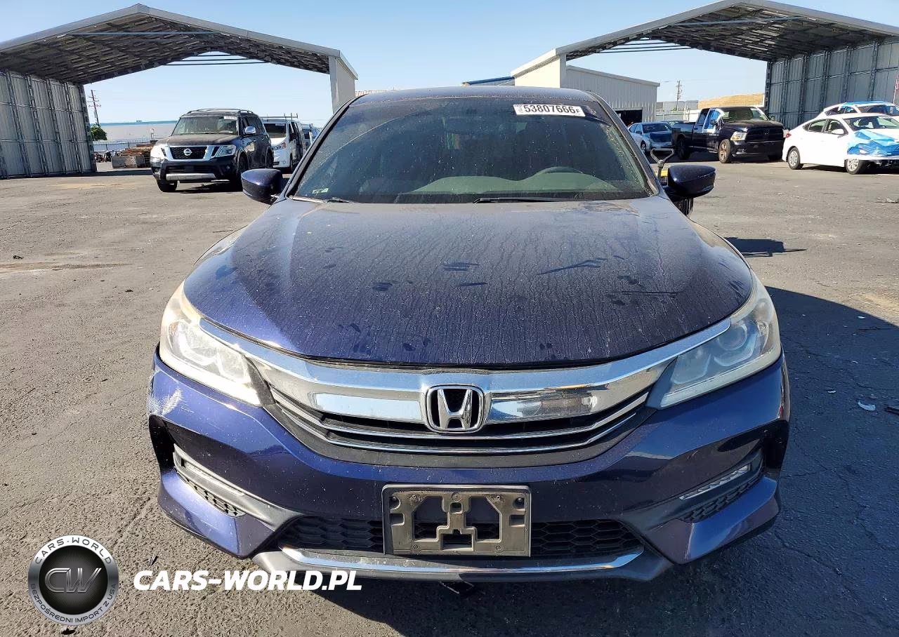 2017 Honda Accord Sport VIN:1HGCR2F50HA273240 - 5