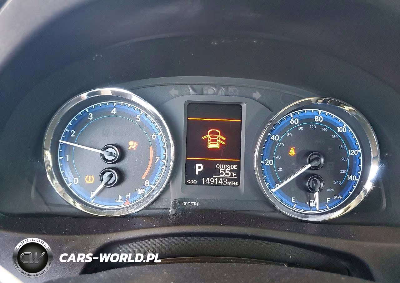 2018 Toyota Corolla Le VIN:5YFBURHE2JP851886 - 9