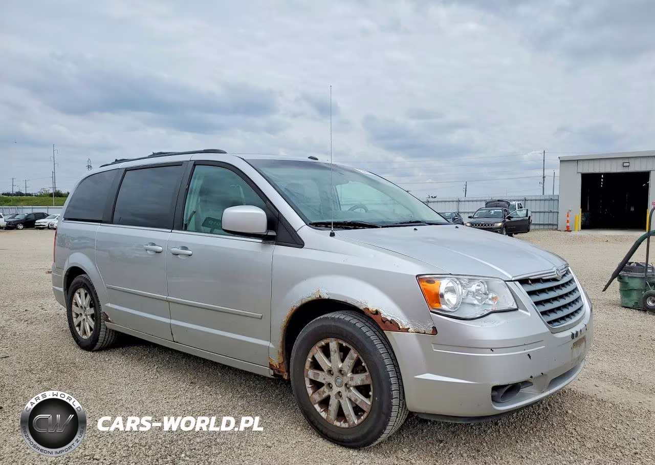 2008 Chrysler Town & Country Touring VIN:2A8HR54P08R661888 - 4