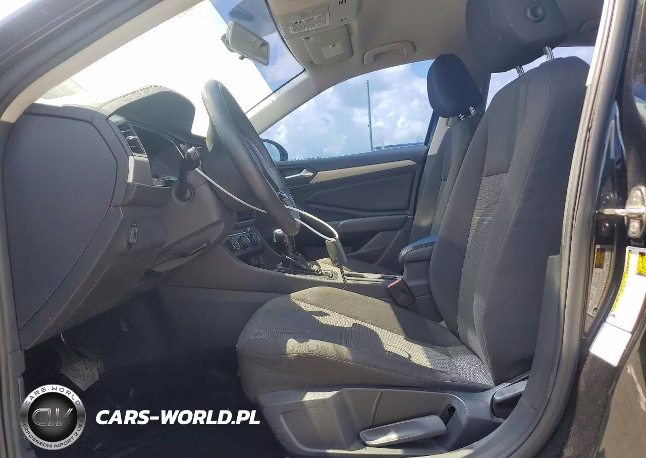 2019 Volkswagen Jetta S VIN:3VWC57BU4KM025410 - 7