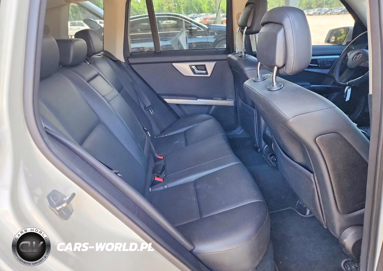 2010 Mercedes-Benz Glk 350 4Matic VIN:WDCGG8HB3AF271335 - 11