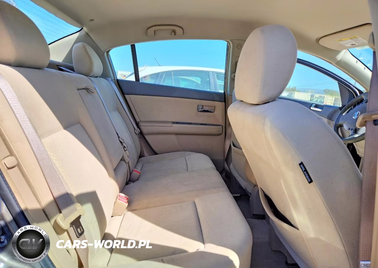 2009 Nissan Sentra 2.0 VIN:3N1AB61E69L655438 - 10
