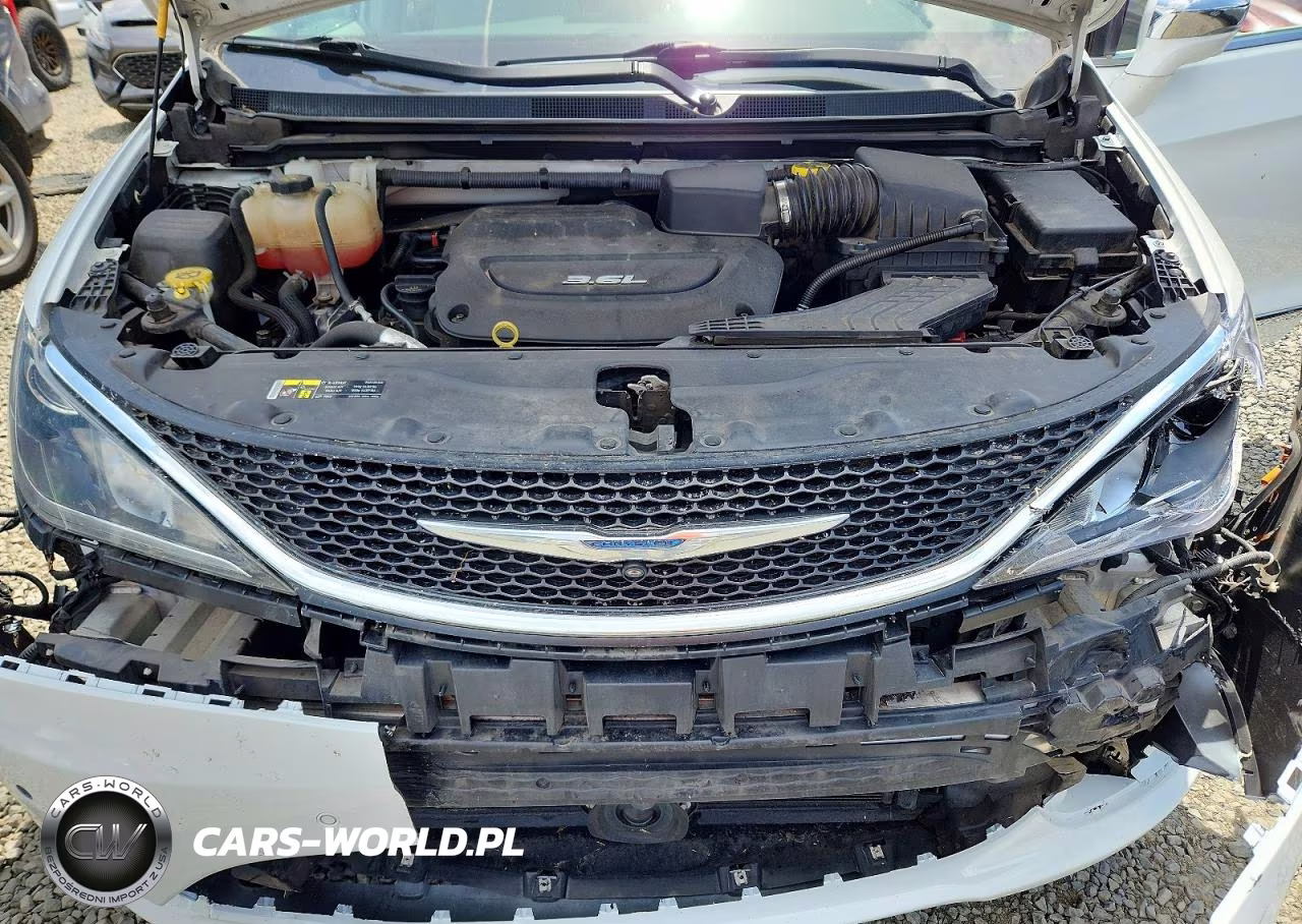 2017 Chrysler Pacifica Limited VIN:2C4RC1GG0HR505271 - 12