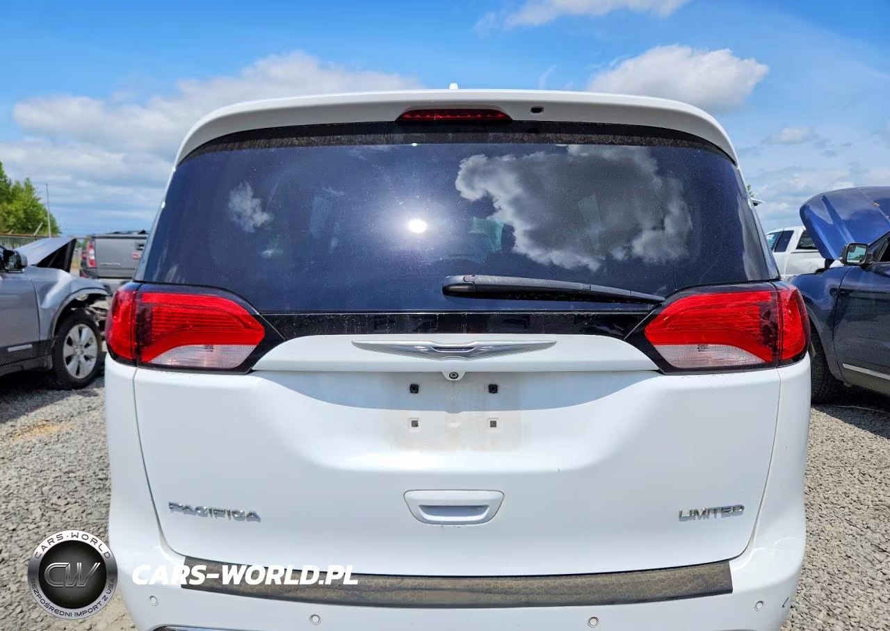 2017 Chrysler Pacifica Limited VIN:2C4RC1GG0HR505271 - 6
