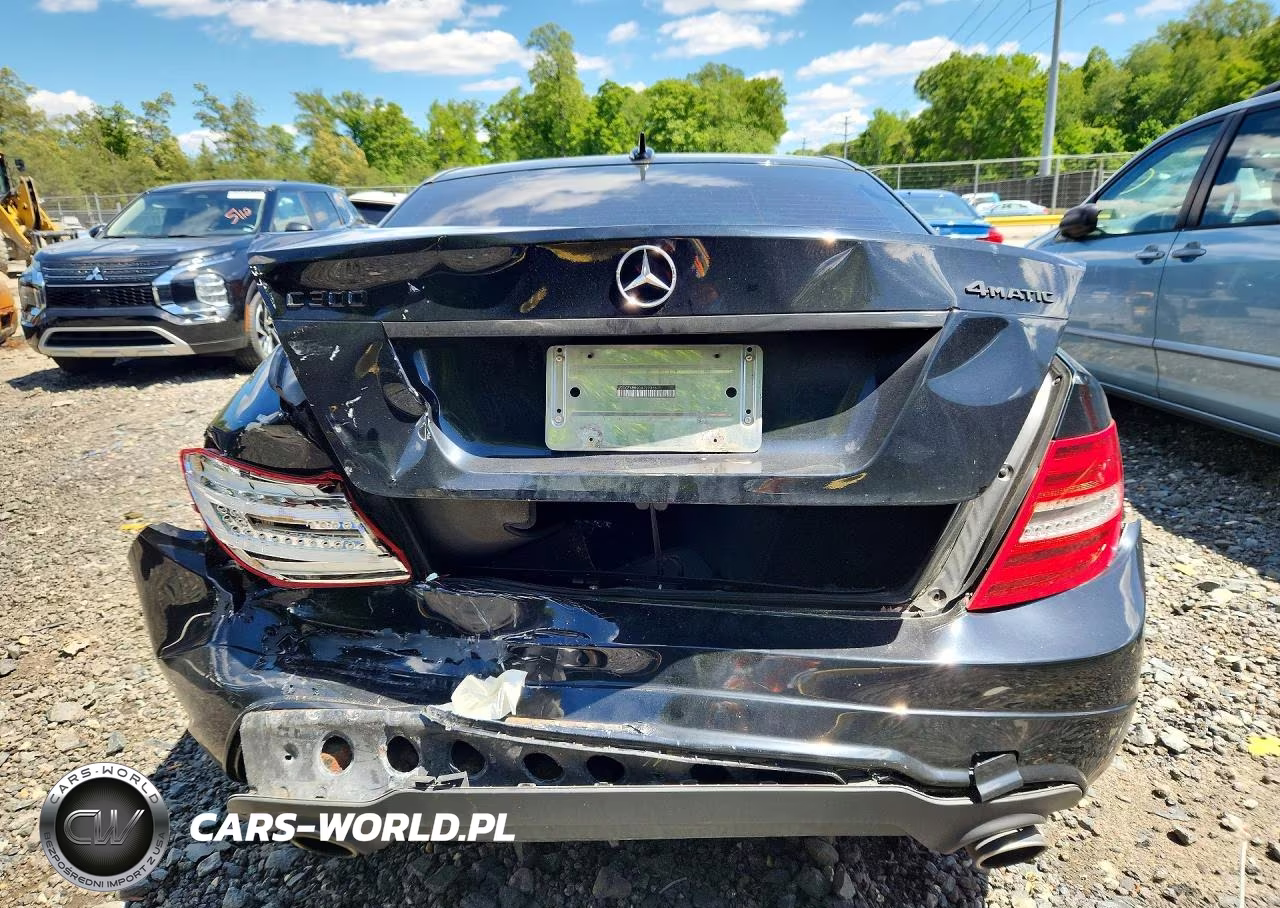 2012 Mercedes-Benz C 300 4Matic VIN:WDDGF8BB0CA722356 - 6