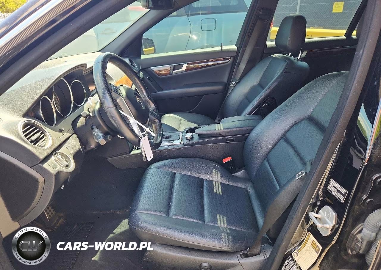 2012 Mercedes-Benz C 300 4Matic VIN:WDDGF8BB0CA722356 - 7