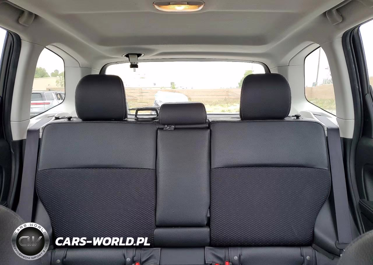 2015 Subaru Forester 2.0Xt Premium VIN:JF2SJGDCXFH474813 - 10