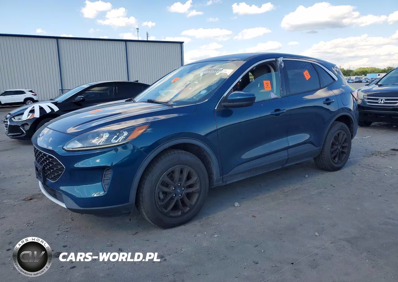 2020 Ford Escape Se