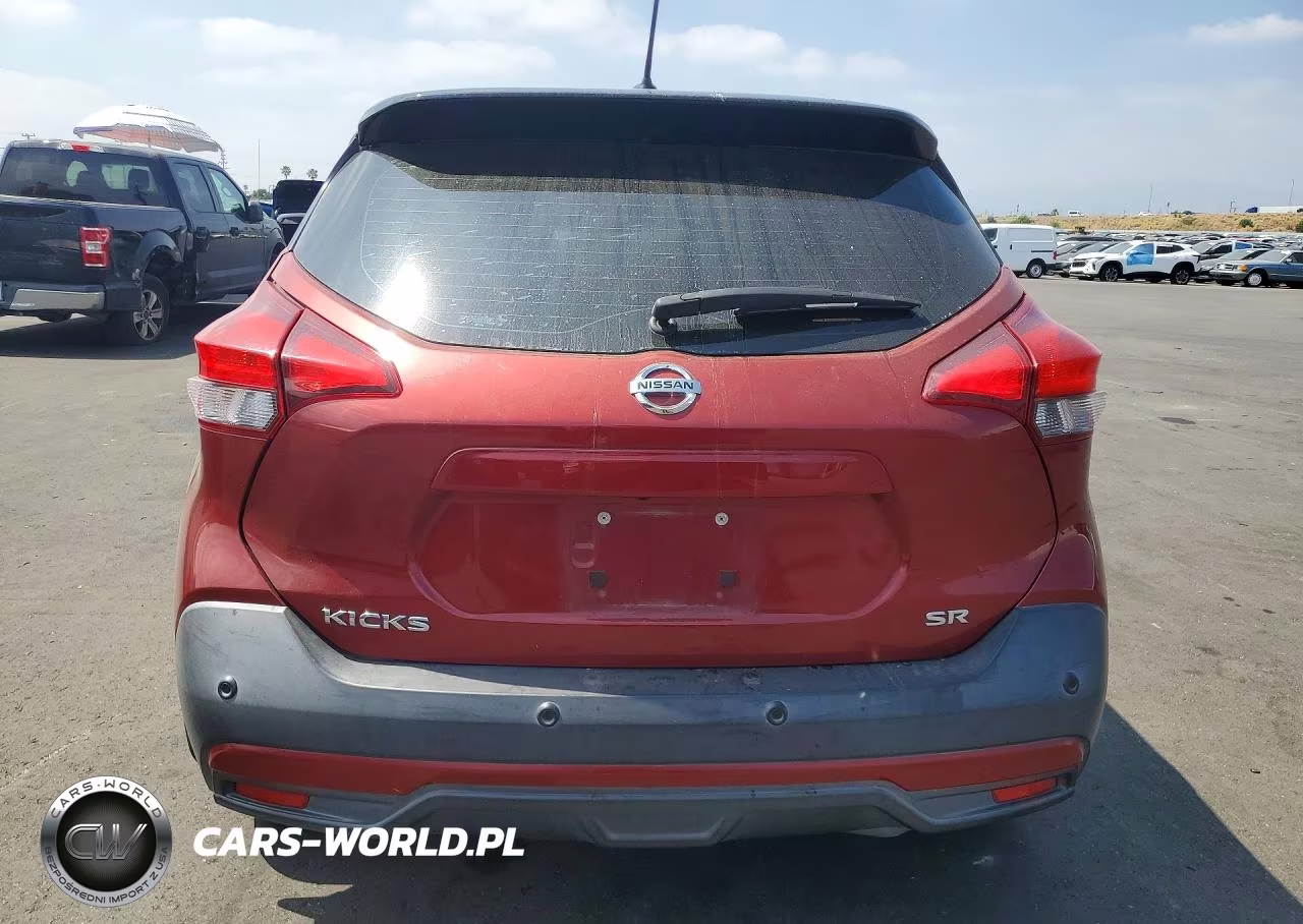 2020 Nissan Kicks Sr VIN:3N1CP5DV7LL493469 - 6