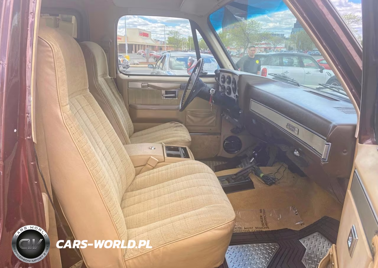 1983 GMC Jimmy K1500 VIN:1G5EK18H0DF52892 - 5