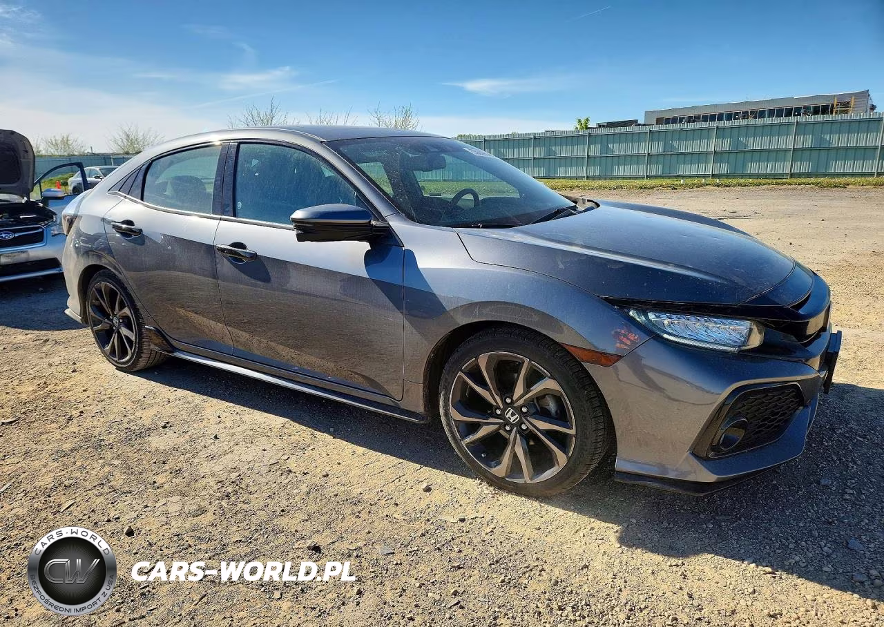 2018 Honda Civic Sport Touring VIN:SHHFK7H98JU236462 - 4