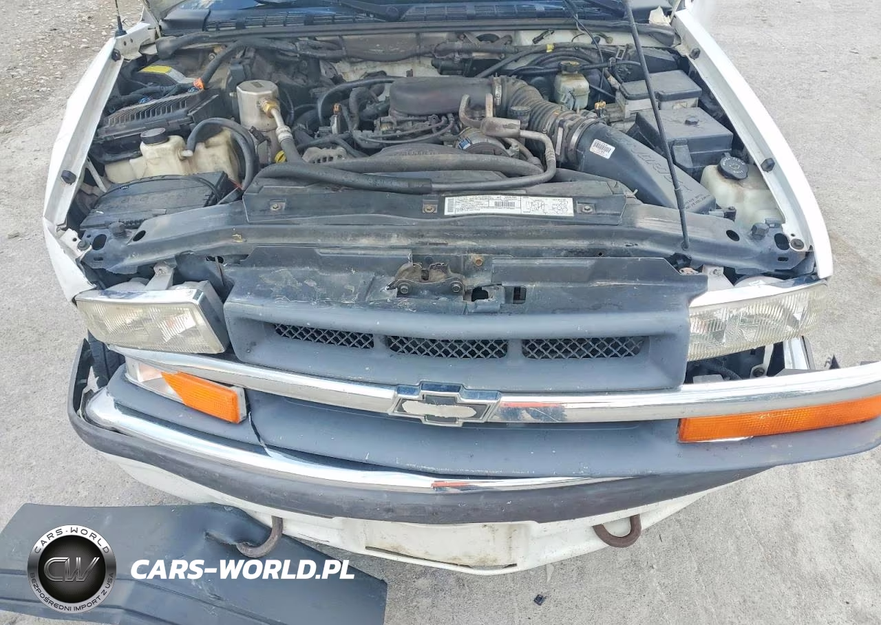 2000 Chevrolet Blazer VIN:1GNDT13W1Y2318697 - 12